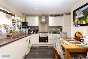 Kitchen/Diner- click for photo gallery